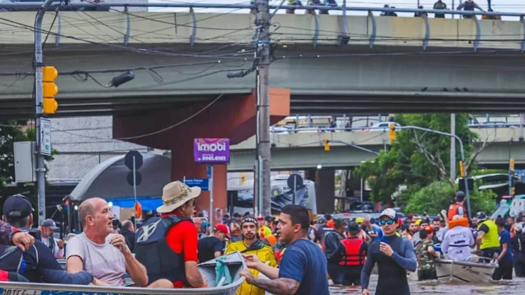 Imagem Resgate das vitimas no RS 1 do artigo Dom Ricardo Hoepers envia mensagem de fé ao povo gaúcho