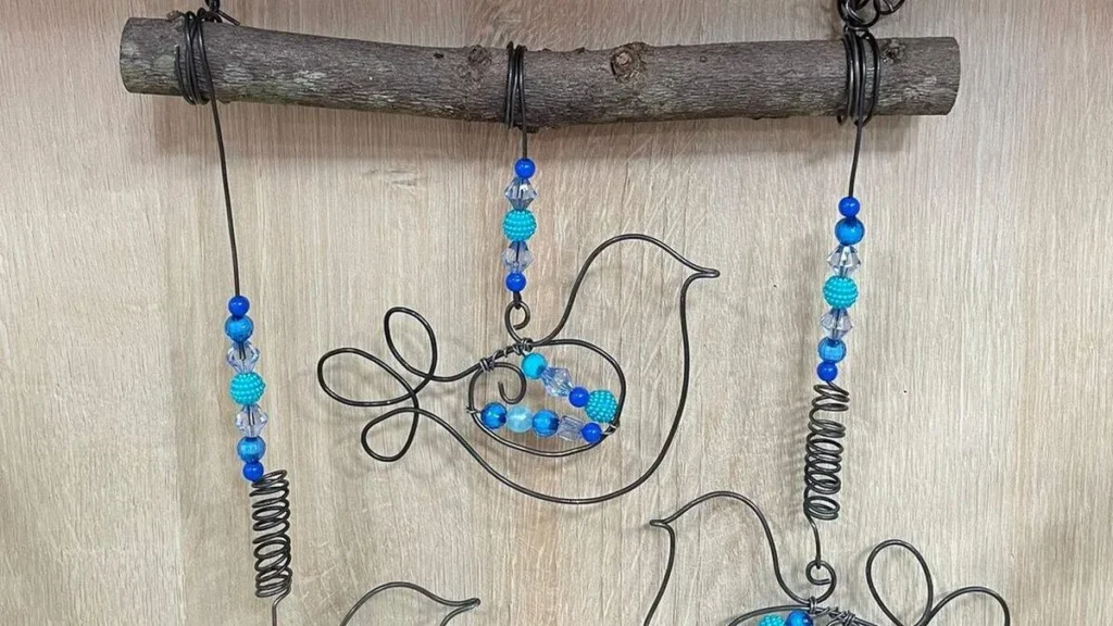 Imagem peca decorativa bem vindo passarinho em arame do artigo Peça decorativa “Bem-vindo passarinho” em arame - Faça Você Mesmo