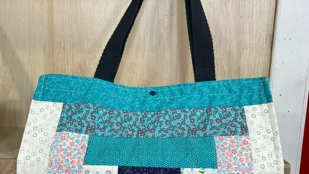 Imagem bolsa em patchwork faca voce mesmo do artigo Bolsa em Patchwork - Faça Você Mesmo