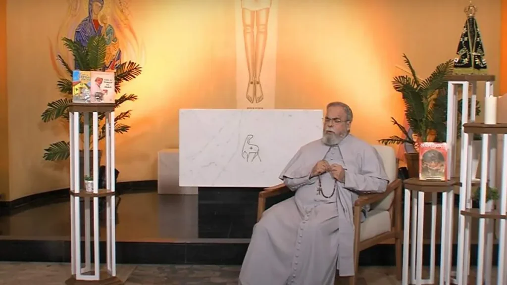 Imagem terco de aparecida do artigo Terço de Aparecida com Pe. Antonio Maria - 19 de junho de 2024