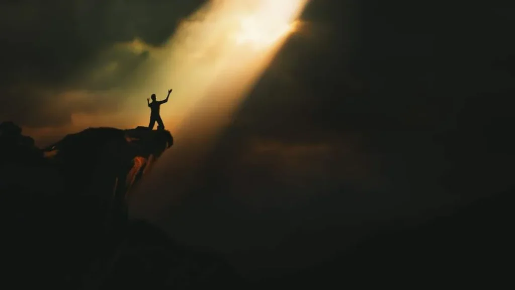 Imagem Fe do artigo Deus se calou? A compreensão do silêncio de Deus e o sofrimento