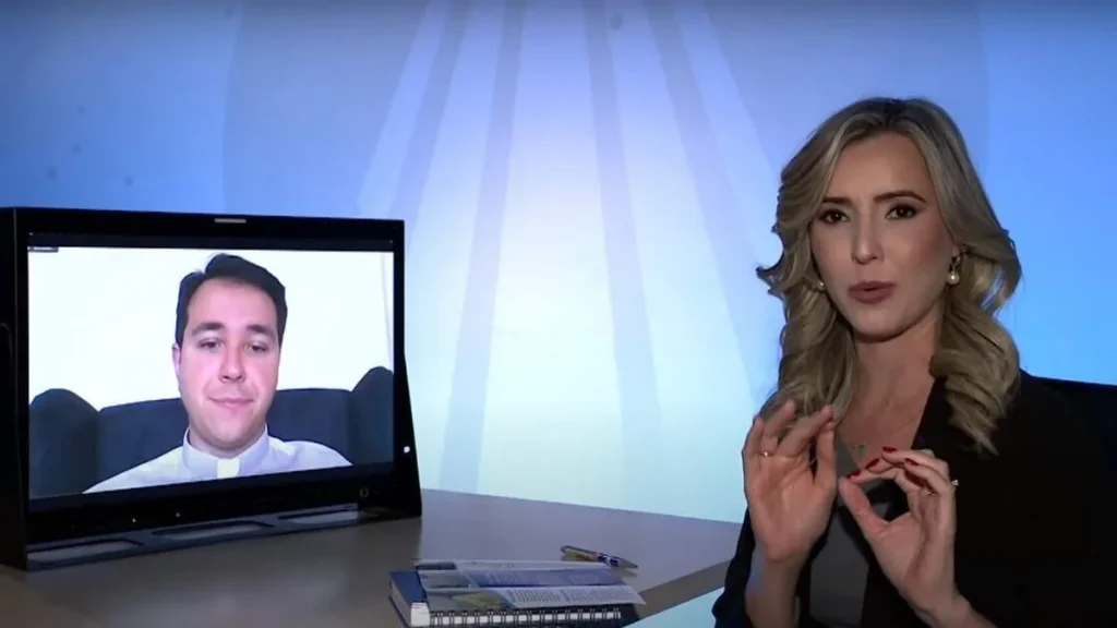Imagem bencao da manha 3 do artigo Padre Felipe Sardinha traz detalhes da pós graduação em Teologia Moral do ITESP
