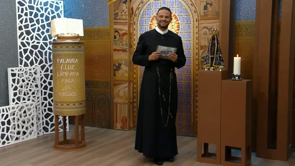 Imagem padre rodrigo jnb junho24 do artigo "Jornada Bíblica" entra nos estudos das Cartas de São Paulo