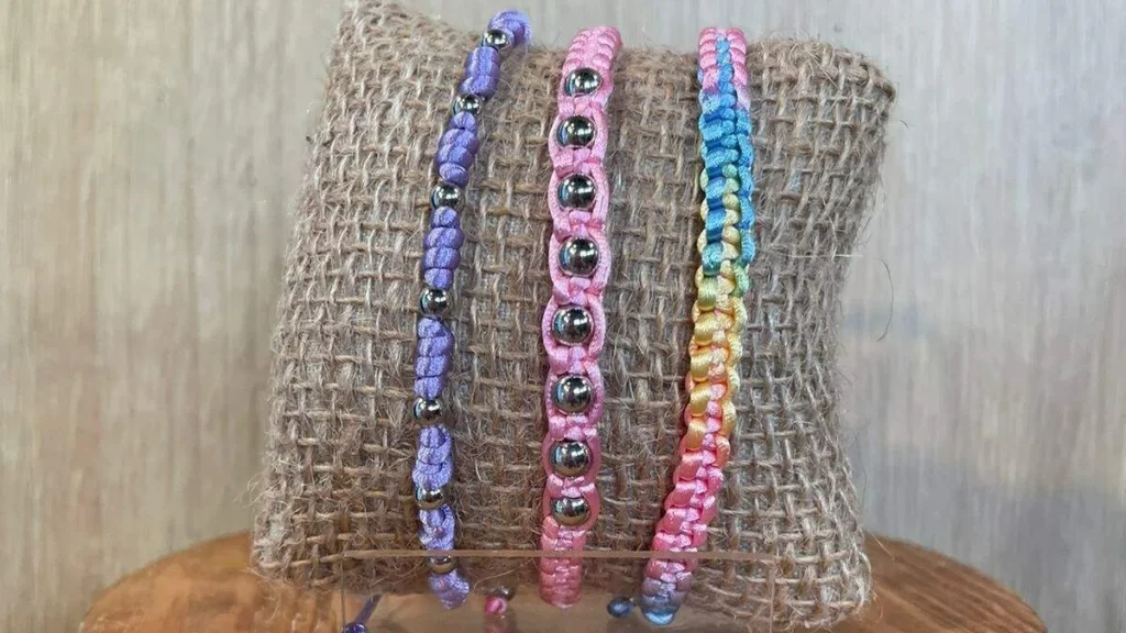 Imagem pulseira de nozinho faca voce mesmo do artigo Pulseira de nozinho - Faça Você Mesmo
