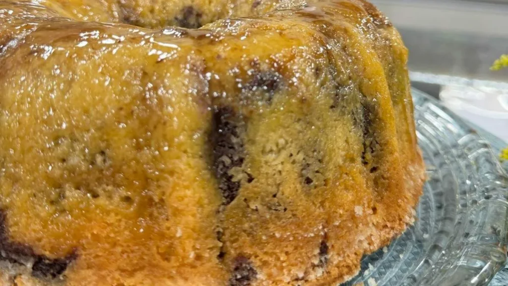 Imagem bolo de quindim cremoso santa receita do artigo Bolo de Quindim Cremoso - Santa Receita