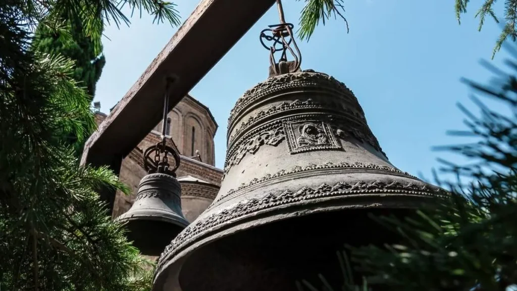 Imagem sinos de igreja do artigo Por que as igrejas tocam sinos?