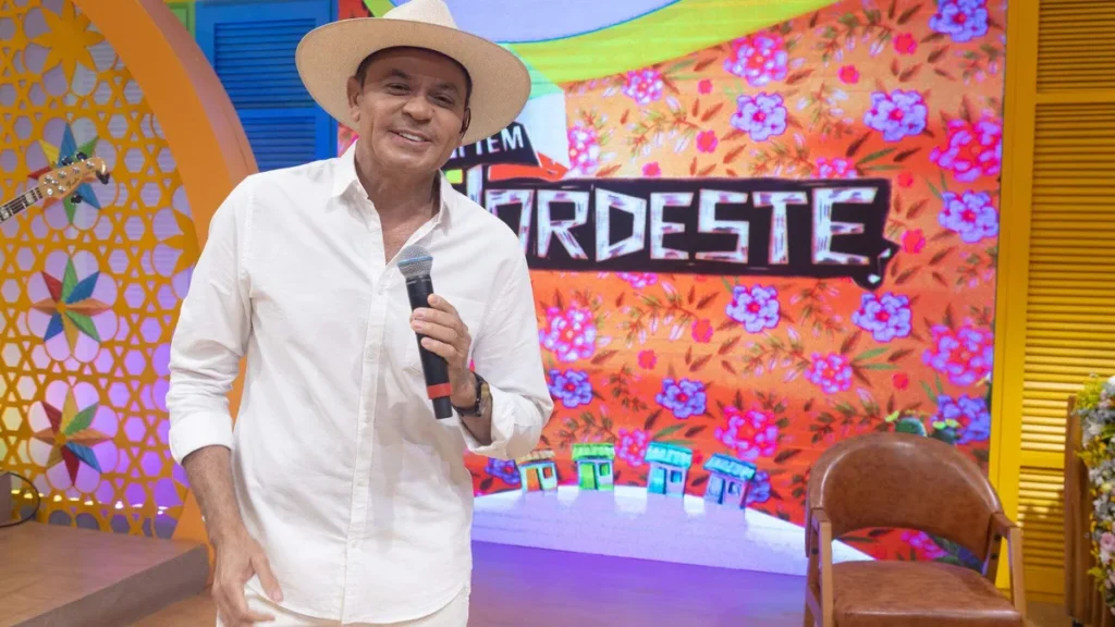Imagem Frank Aguiar Joao Athaide TV Aparecida 1 do artigo Frank Aguiar recebe Caju & Castanha em seu programa na TV Aparecida