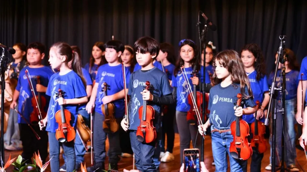 Imagem PEMSA do artigo Emoção e talento marcam o último recital do PEMSA no semestre