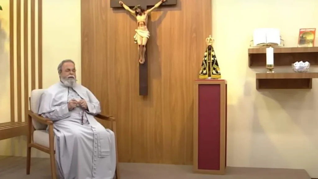 Imagem terco de aparecida 11 12 13 14 do artigo Terço de Aparecida com Pe. Antonio Maria - 11 de julho de 2024