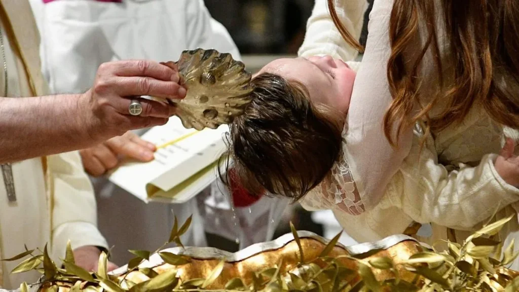 Imagem Batismo no Vaticano do artigo Conselho de Igrejas Cristãs reflete reconhecimento mútuo do batismo