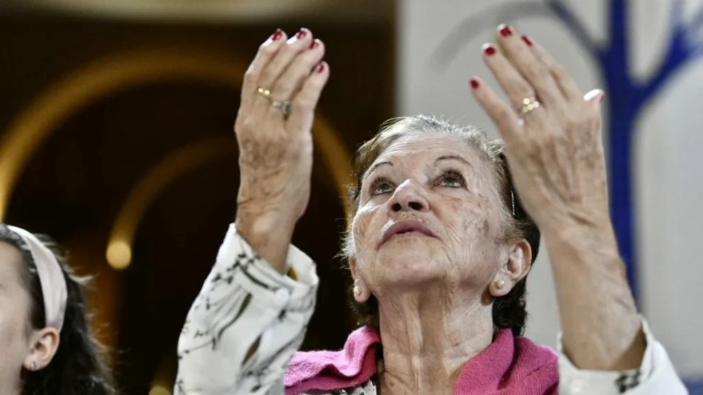 Imagem Missa de cem dias para a Festa da Padroeira 2024 do artigo É na fraqueza que a nossa fé nos revela a força de Deus