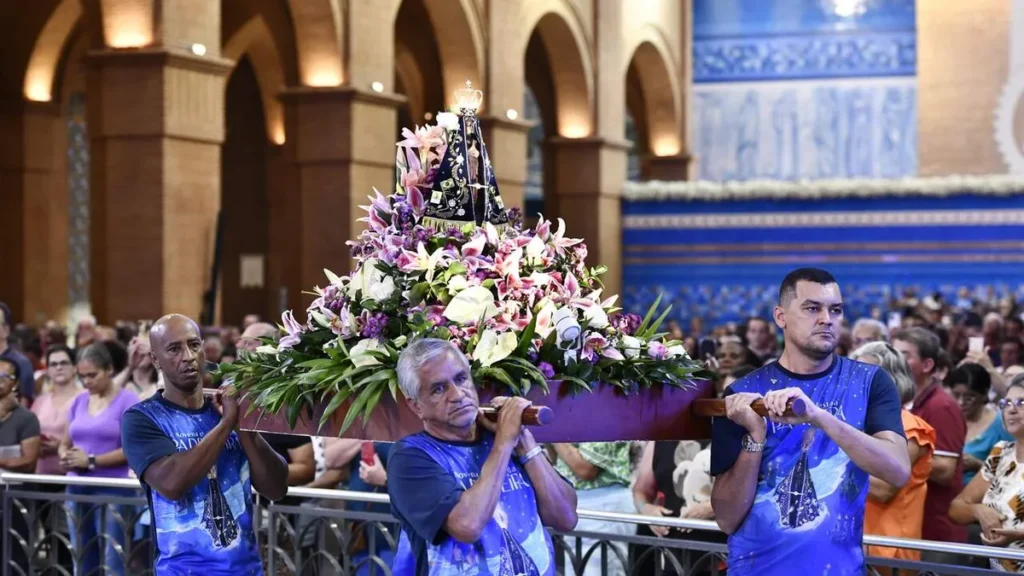 Imagem Nossa Senhora Aparecida do artigo De tijolinho em tijolinho, chegamos aos 25 anos!