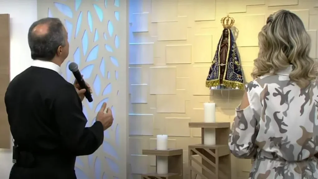 Imagem bencao da noite 1 do artigo Músicas católicas antigas para um momento abençoado em família