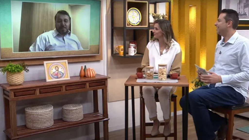 Imagem familia dos devotos do artigo Veja a importância da solenidade do Santíssimo Redentor Salvador da Humanidade