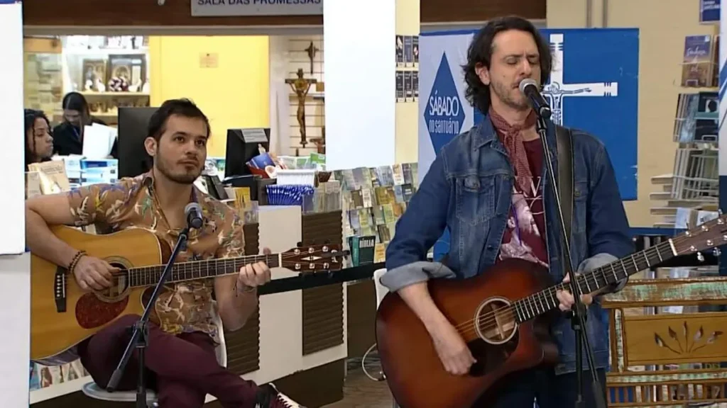 Imagem sabado no santuario 3 do artigo Cantor Tuia canta as melhores músicas para curtir em FAMÍLIA