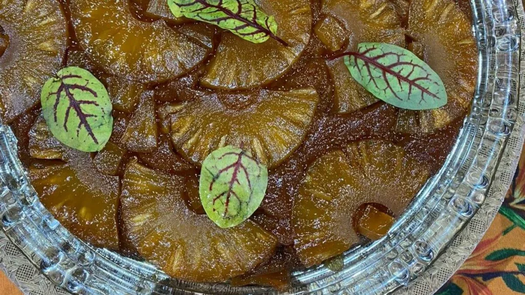 Imagem Bolo de abacaxi invertido sabor de vida do artigo Bolo de Abacaxi – Sabor de Vida