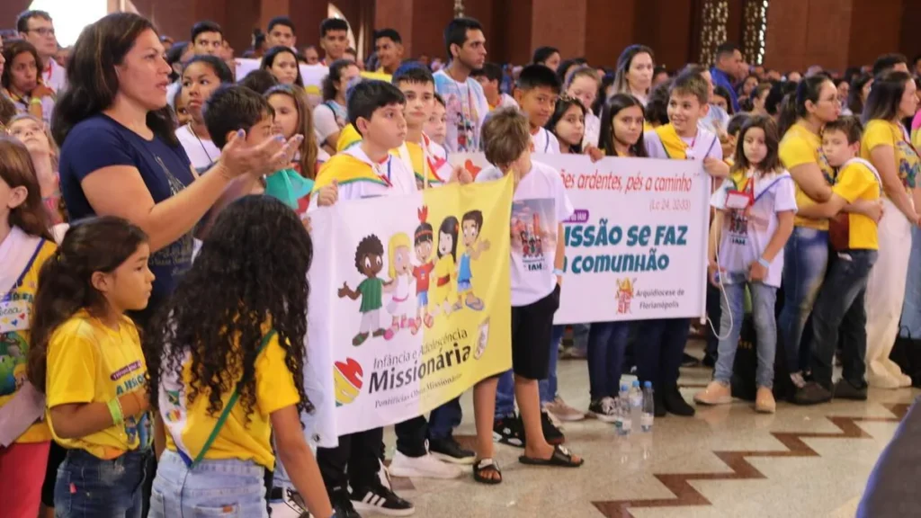Imagem Missa da IAM em Aparecida 2023 do artigo Santuário recebe o Congresso da Infância e Adolescência Missionária