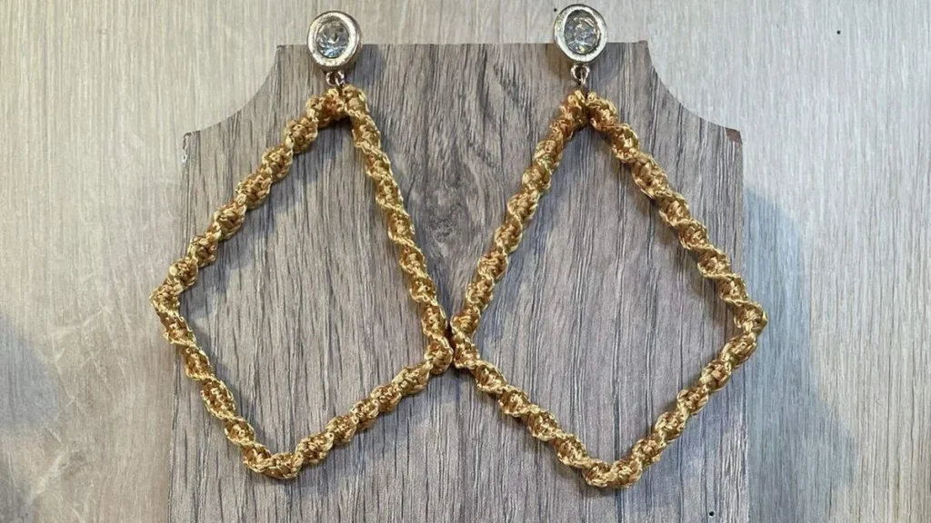 Imagem brinco em macrame faca voce mesmo do artigo Brincos em macramê - Faça Você Mesmo