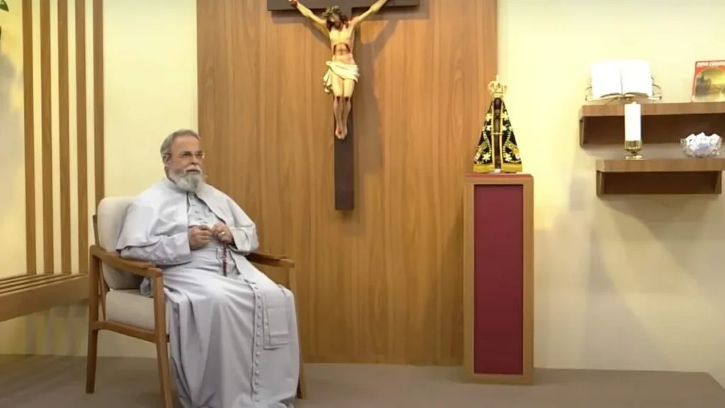 Imagem terco de aparecida do artigo Terço de Aparecida com Pe. Antonio Maria - 07 de agosto de 2024