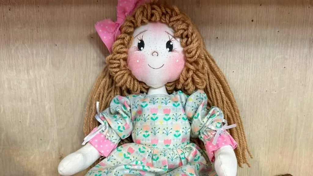 Imagem boneca faca voce mesmo do artigo Boneca flora - Faça Você Mesmo