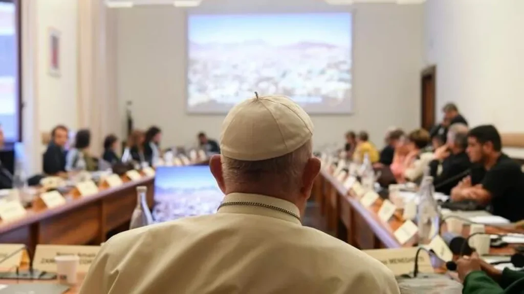 Imagem papa em encontro 2024 do artigo Papa condena "cultura do vencedor" em apostas on-line