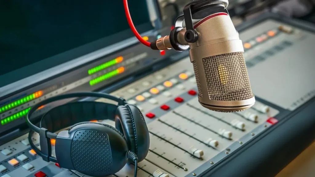 Imagem Radio do artigo 5 maneiras de ter o rádio como aliado na evangelização em sua comunidade