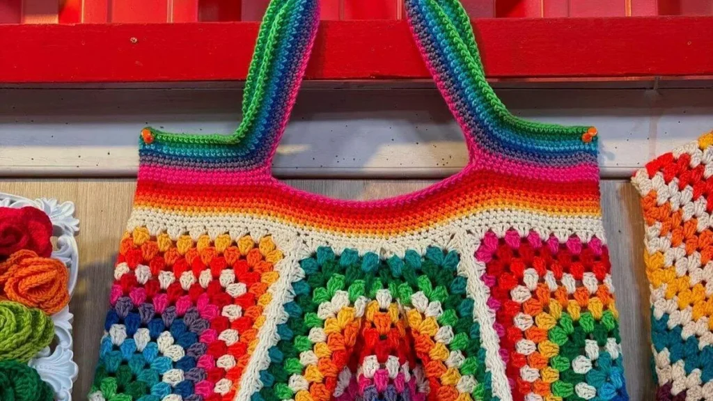 Imagem bolsa minhas cores em croche faca voce mesmo do artigo Bolsa minhas cores em crochê - Faça Você Mesmo