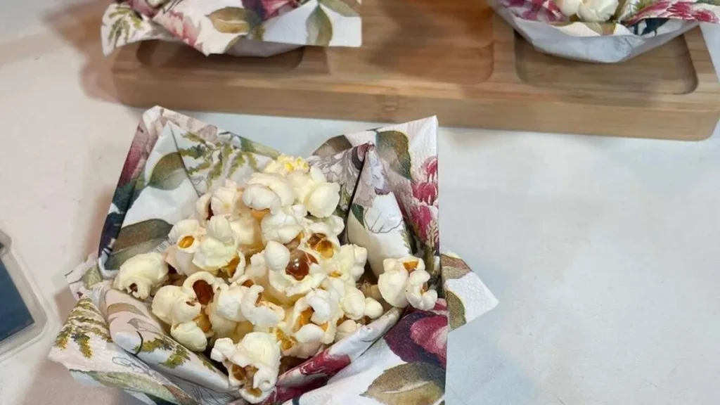 Imagem cumbuquinha de dobradura diy faca voce mesmo do artigo Cumbuquinha de dobradura (DIY) - Faça Você Mesmo