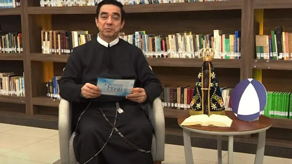 Imagem escola de maria do artigo A Mãe Aparecida, Mãe da comunicação - O Portal A12