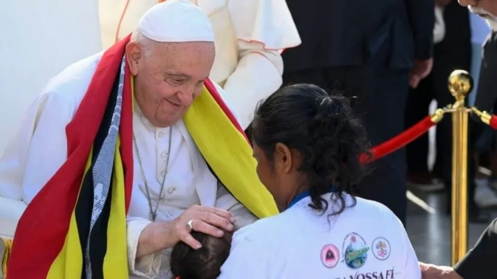 Imagem papa viagem timor leste 2024 do artigo Papa ouve testemunhos, discursa e vê confrades no Timor-Leste