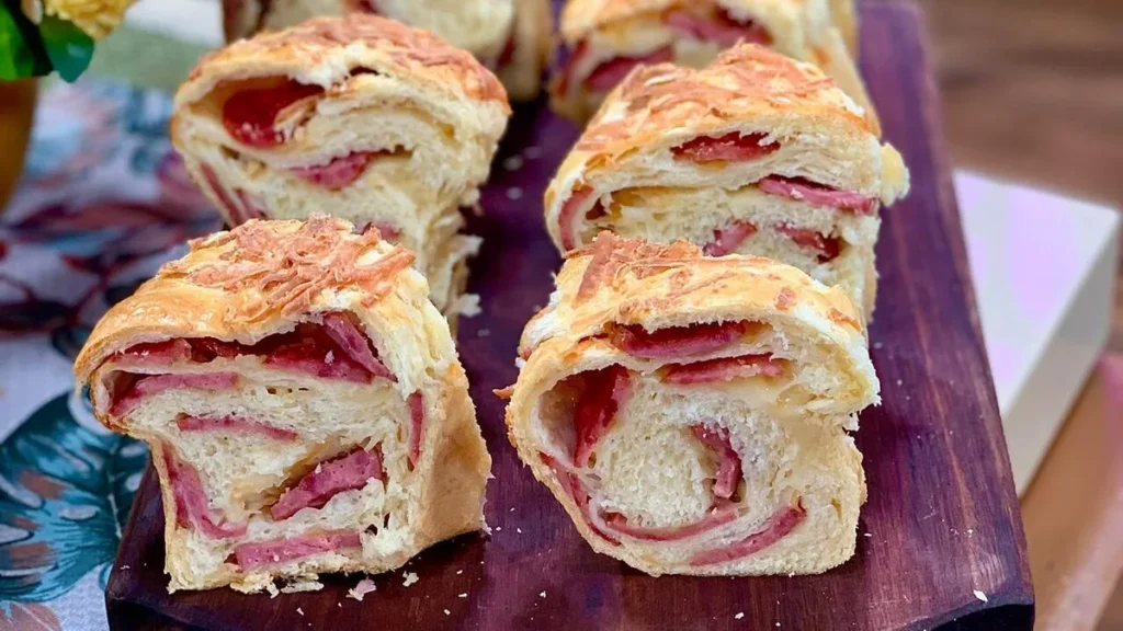 Imagem Rosca de calabresa santa receita Easy Resize.com do artigo Rosca de Calabresa - Santa Receita