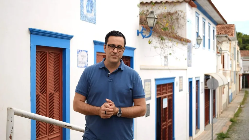 Imagem EXP 0810 Reproducao TV Aparecida 1 do artigo "Expedições ao Sagrado" mostra os caminhos percorridos por São Frei Galvão