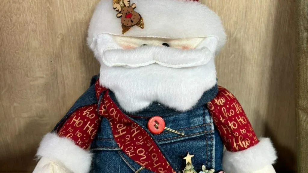 Imagem peso de porta em costura criativa faca voce mesmo do artigo Peso de porta de Papai Noel - Faça Você Mesmo