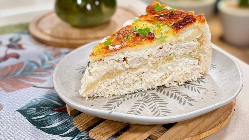 Imagem torta de pao com frango e requeijao santa receita do artigo Torta de Pão com Frango e Requeijão - Faça Você Mesmo