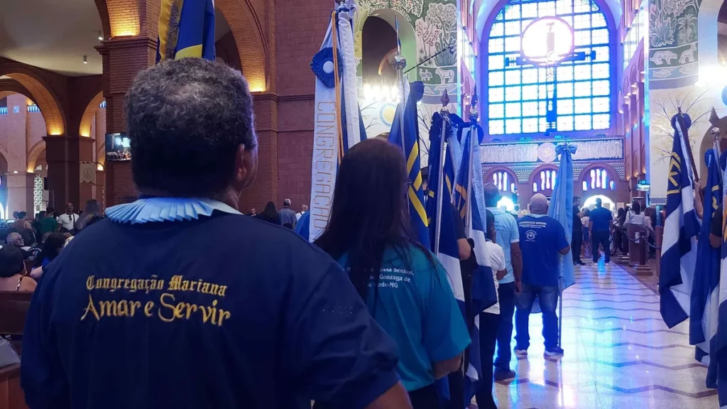 Imagem 50 romaria das congregacoes marianas 2024 do artigo Congregações Marianas celebram 50 anos de romaria no Santuário de Aparecida