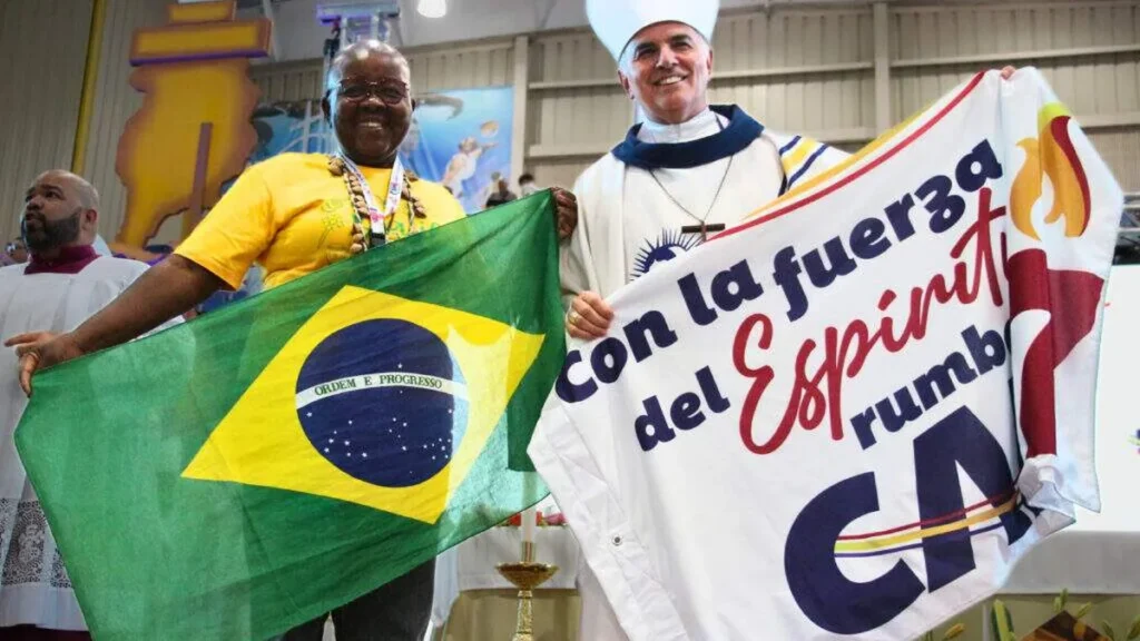 Imagem Irma Regina e dom Mauricio do artigo Brasil será sede do 7º Congresso Americano Missionário em 2029