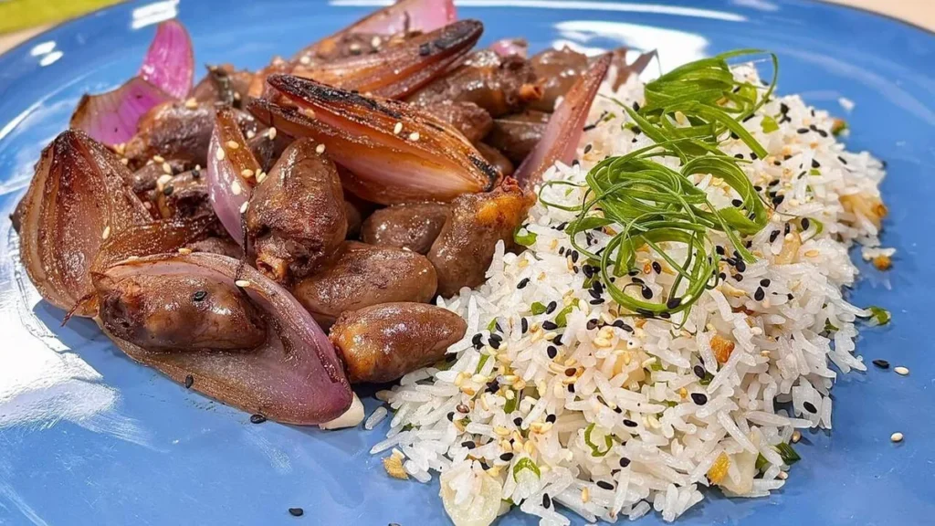 Imagem Coracao de galinha oriental com arroz aromatico santa receita do artigo Coração de Galinha Oriental com Arroz Aromático - Santa Receita
