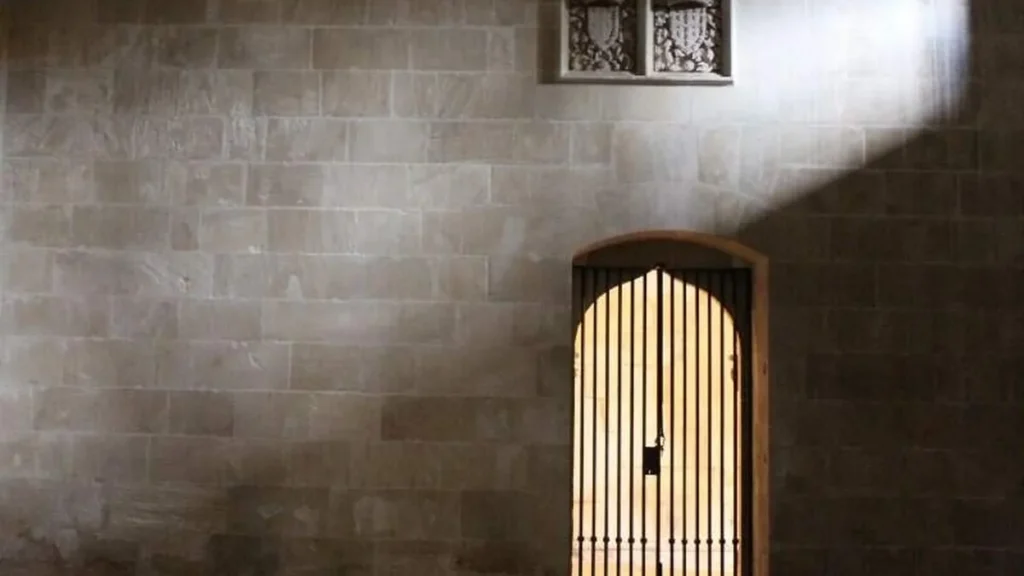 Imagem Mosteiro de Batalha Portugal do artigo O que é a vida em clausura ou a vida monástica?
