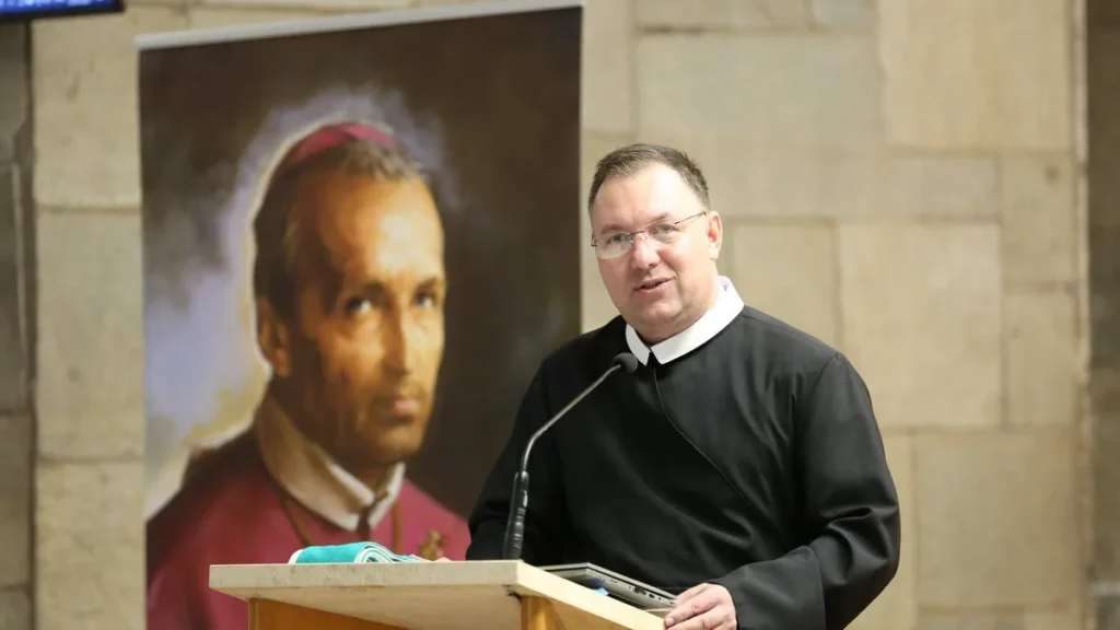 Pe. Rogério Gomes, C.Ss.R, discursa no dia em que foi eleito Superior Geral da Congregação