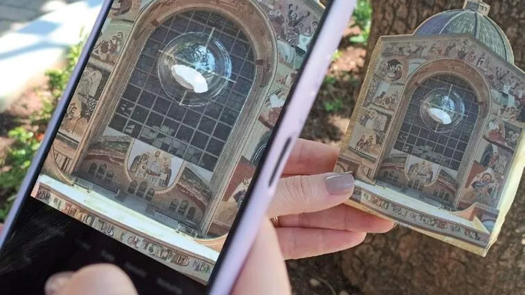 O fragmento da Fachada é uma parte concreta da Casa da Mãe na sua casa