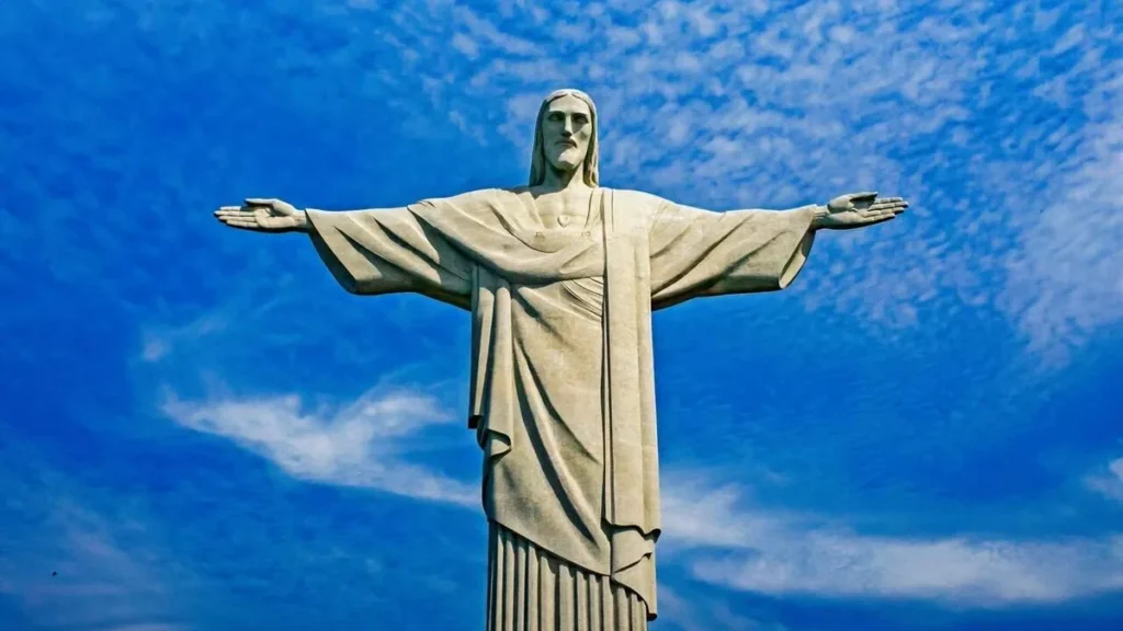 Imagem Cristo Redentor RJ do artigo 6 grandes estátuas católicas no Brasil para você conhecer