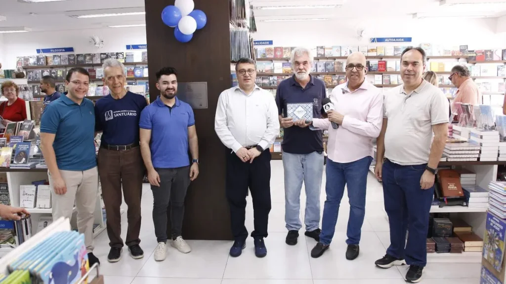 Imagem reinauguracao da livraria santuario do artigo Livraria Santuário reinaugura loja no centro de Aparecida