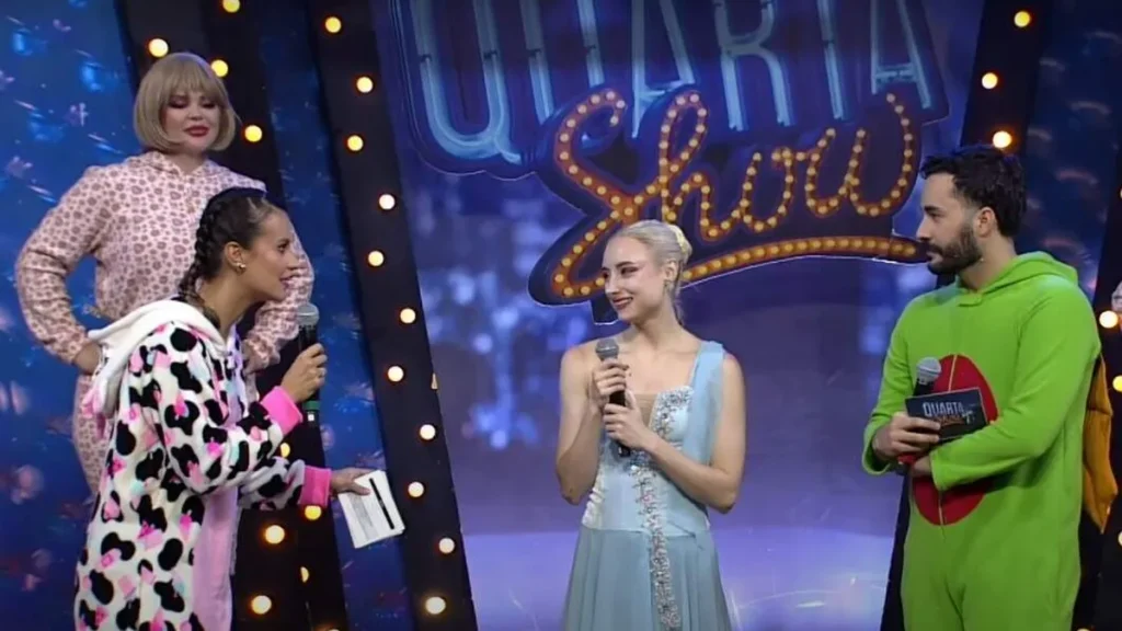 Imagem quarta show 1 do artigo Paixão pela ARTE! Conheça Renata Schneider bailarina e contorcionista