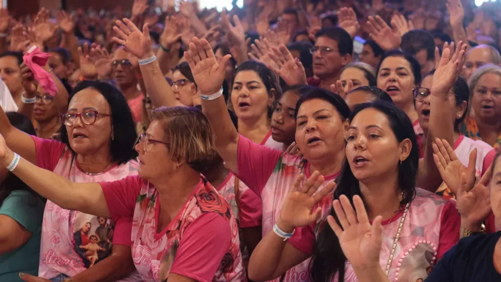 Imagem missa de envio 11 romaria do terco das mulheres do artigo 7 músicas para cantar com seu grupo do Terço em Romaria a Aparecida!