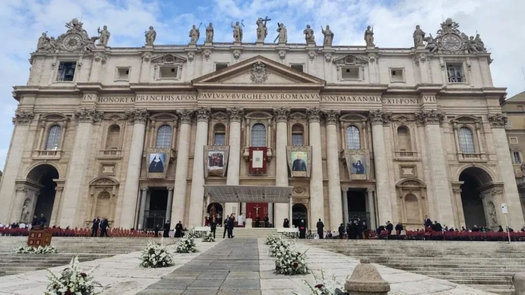 Imagem Missa de Canonizacao do artigo Igreja prepara interessados a pesquisar futuros santos