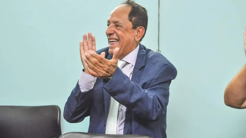 Imagem Ze Louquinho do artigo Zé Louquinho assume pela 3º vez a prefeitura de Aparecida
