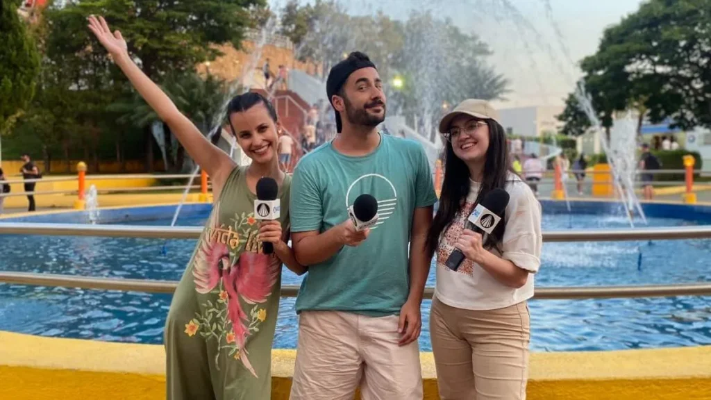 Imagem conectados hopihari 1101 do artigo "Conectados pela Fé" curte as férias com visita a famoso parque de diversões