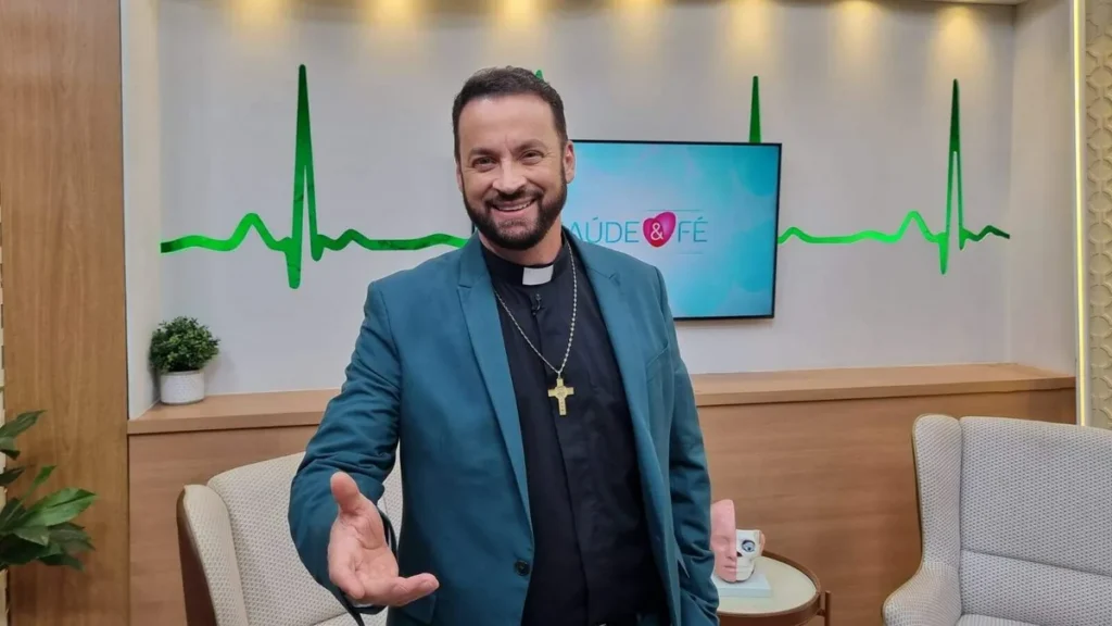 Imagem SFE 1801 Italo Borges TV Aparecida 1 do artigo Médica oftalmologista fala sobre doenças oculares no "Saúde e Fé"
