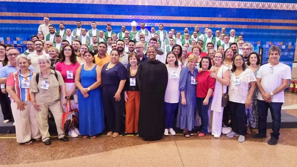 Imagem Liturgistas em Aparecida destaque do artigo Especialistas refletem os mistérios da fé na liturgia em Aparecida (SP)