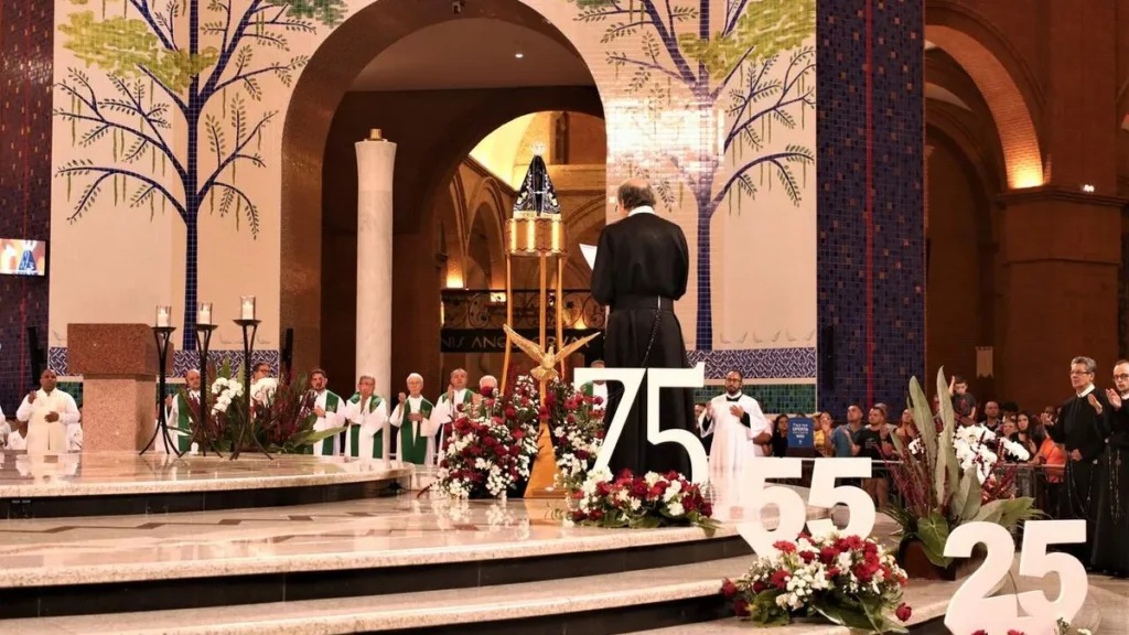 Imagem Missa Jubilar do artigo Missa no Santuário Nacional celebra os jubilares redentoristas